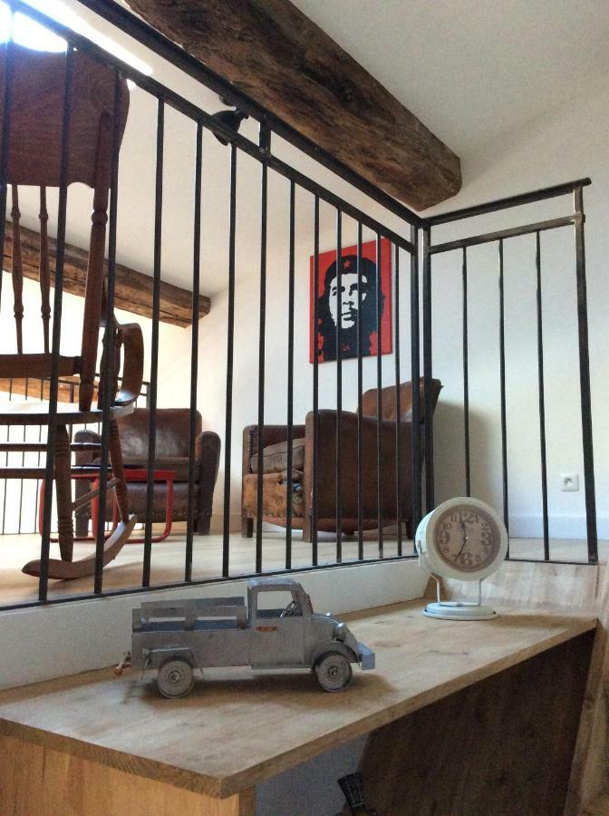 Apartment Loft Cocon En Plein Centre De Sete